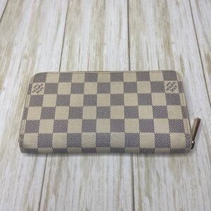 🎀Louis Vuitton Azur Zippy Wallet 🎀